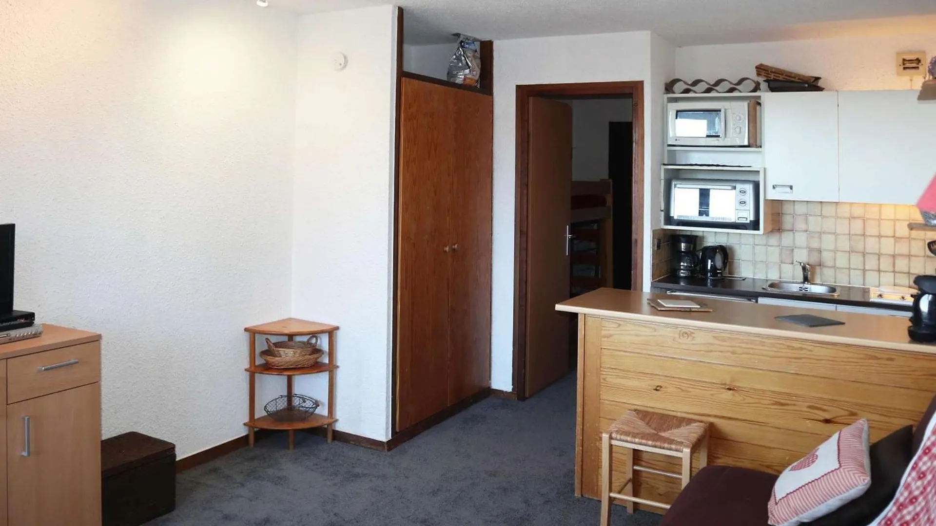 Studio Pour 4 Pers. Aux Orres 1650, Acces Direct Pistes - Fr-1-322-551 レ・ゾル